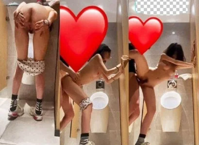 Bạn gái đưa em người yêu vào WC vụng trộm
